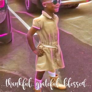 Meet your Posher, Valdrina